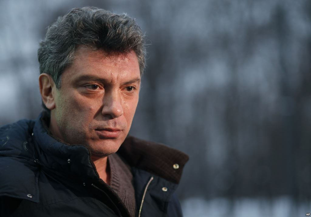 Немцов: Украина могла бы избежать и Небесной сотни, и последующей войны
