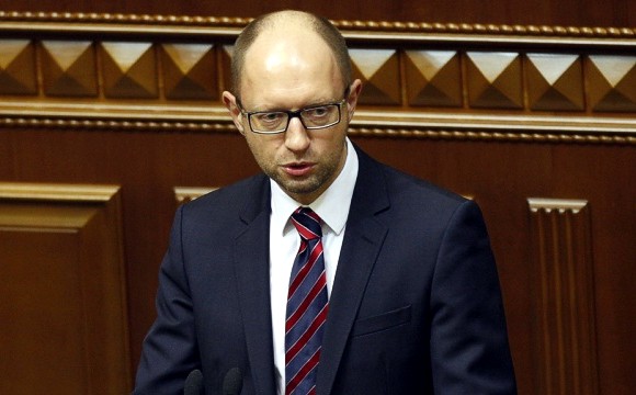 Яценюк сохранил должность премьер-министра