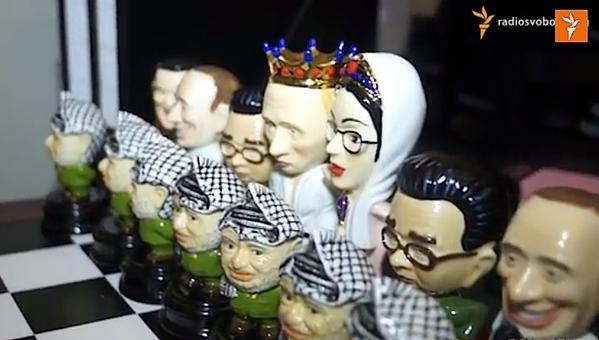У Януковича нашли политические шахматы. Арафат – пешка, Путин – король