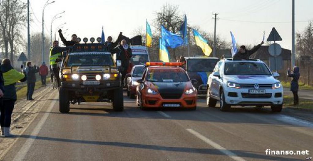 Автомайдановцы зачищают ряды от провокаторов
