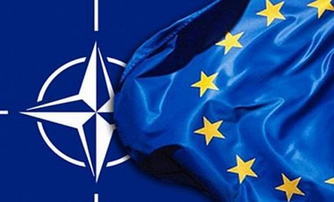 ЕС и НАТО требуют от России прекратить дестабилизацию Украины