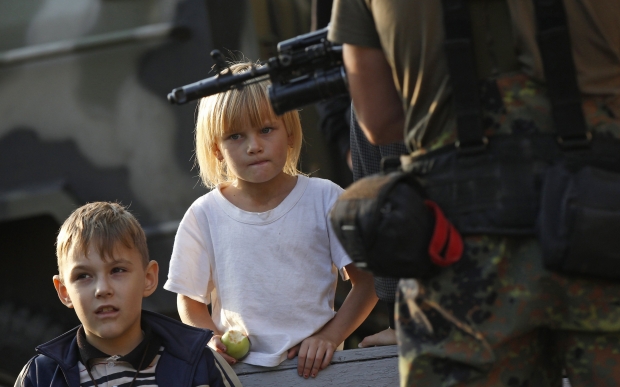 540 тысяч украинцев вынуждены скитаться по стране, спасаясь от войны
