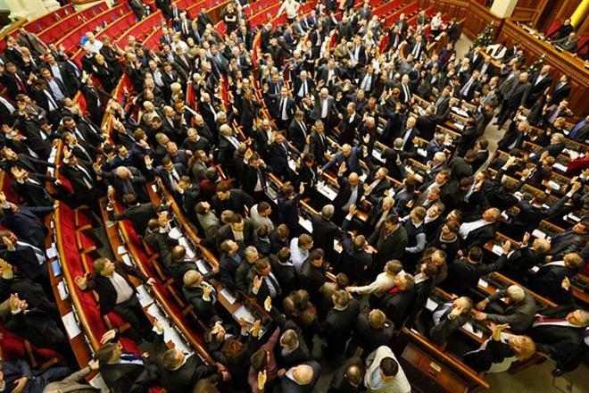 Парламентский канал потерял пленки, как голосовали за «диктаторские законы»