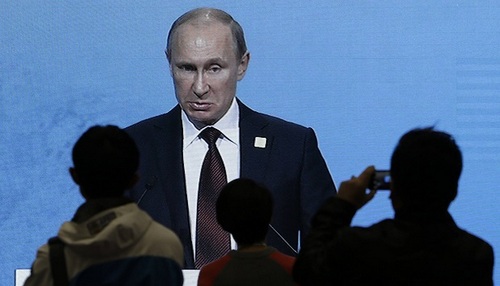 На фоне сентенций Путина рубль очень «нервничает»