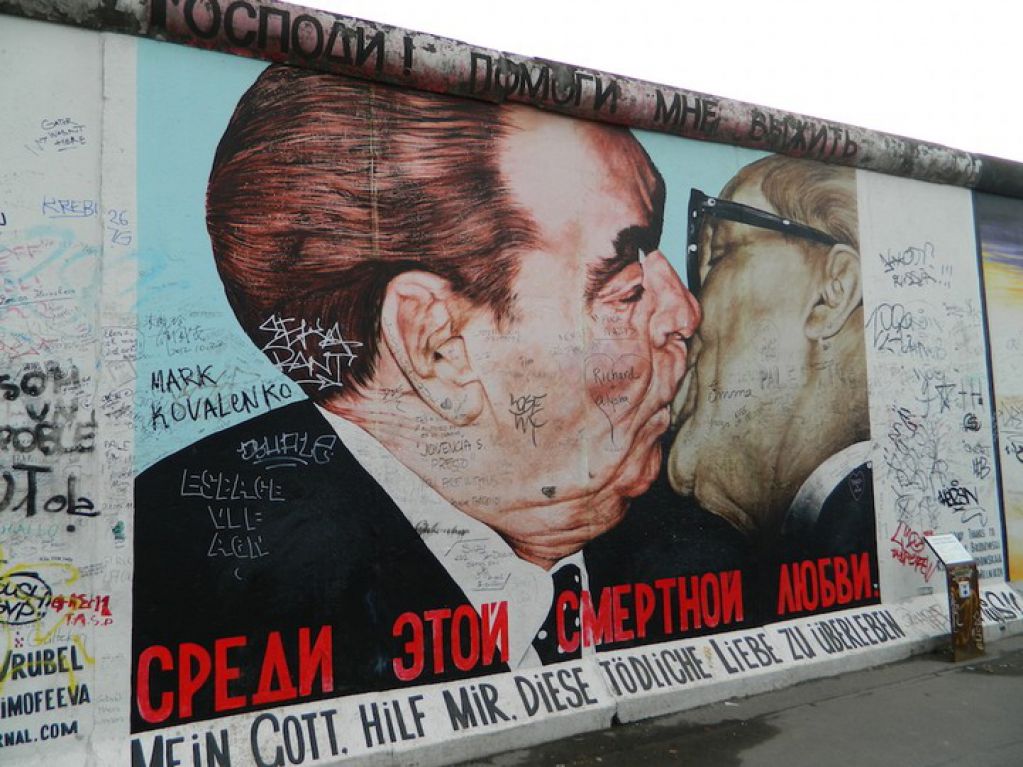 Рисунки, сохранившиеся на Берлинской стене до сих пор. ФОТО