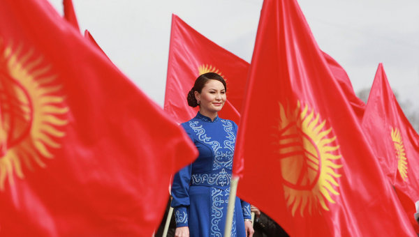 Киргизия еще подумает, присоединяться к Евразийскому союзу или искать новый вектор