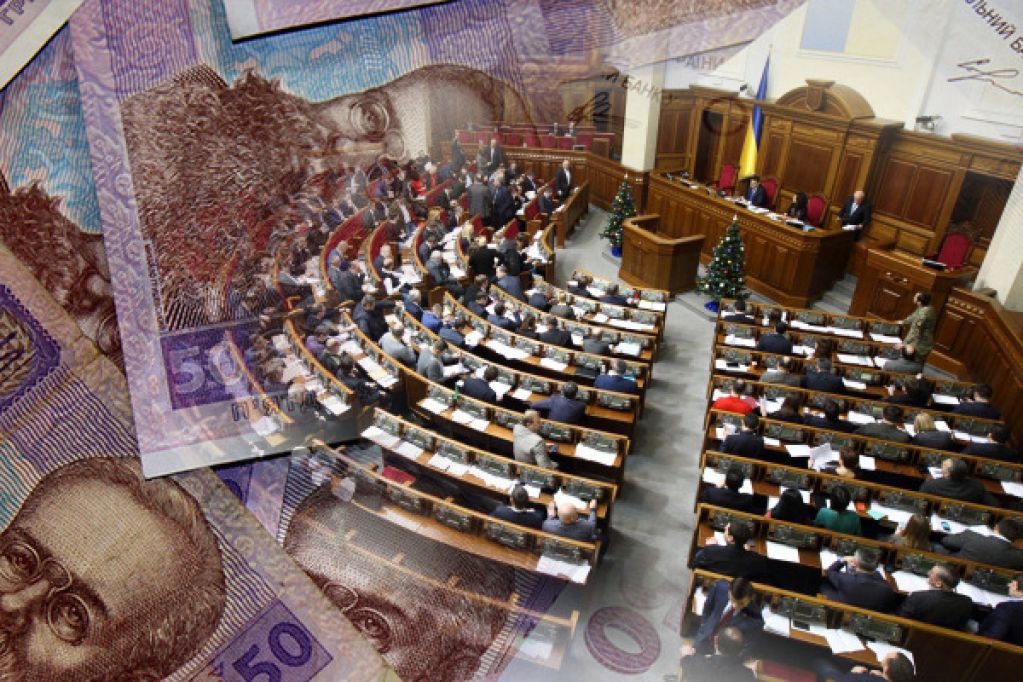 Год за ночь: депутаты приняли госбюджет-2015
