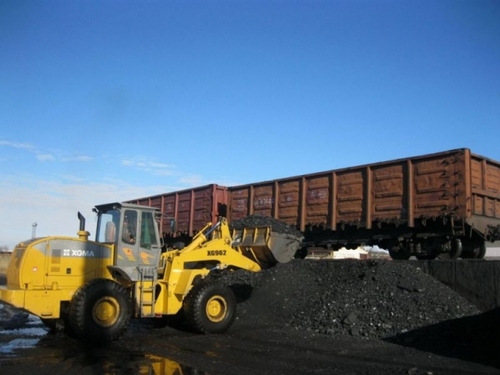 Укрзализныця: В районе Дебальцево заблокированы 900 вагонов с углем
