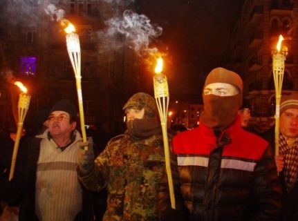 В Одессе маршировали с факелами поклонники Бандеры 