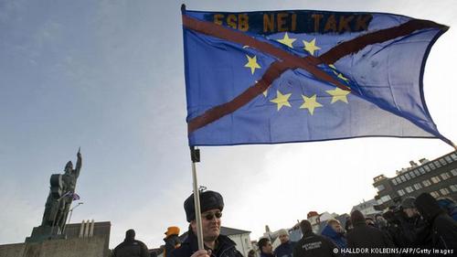 Евроскептический премьер Исландии намерен отказаться от вступления в ЕС