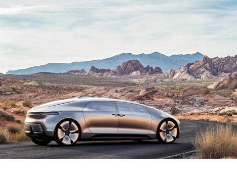 Mercedes-Benz презентовал самоуправляемый автомобиль 