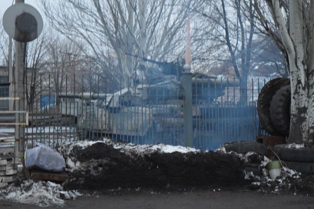 Боевики пошли в наступление на Краснодон. Окружены как «добровольцы», так женщины и дети. ВИДЕО