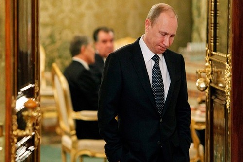 Путин не поехал в Париж, может отказаться от встречи в Астане