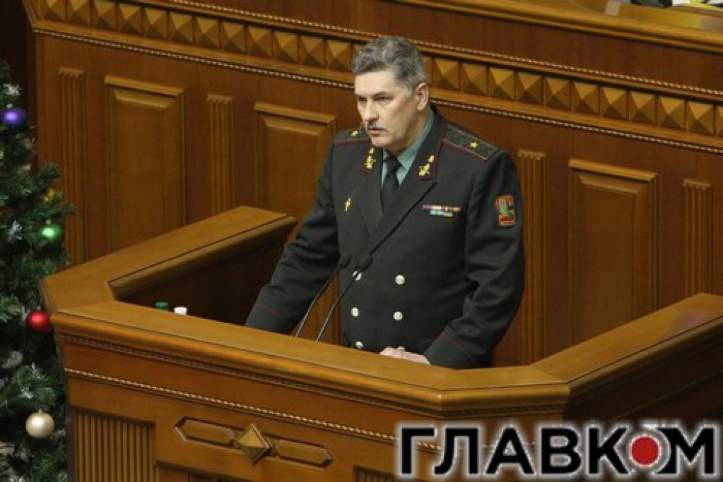 Война далеко... Как скучали депутаты под доклад генерала. ФОТО