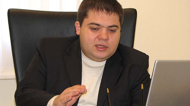 Валерий Карпунцов: Коррупционерам нужно давать деревянные ружья и гнать в атаку на террористов