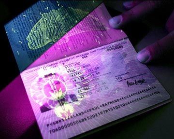 Заявки на биометрические паспорта подали 14 тысяч украинцев