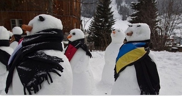 Кличко повстречал в Давосе украинского снеговика. ФОТО
