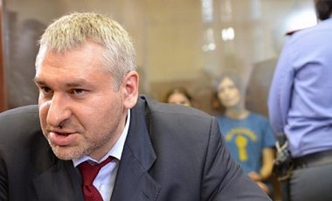 Адвокат Савченко призвал Путина поступить по закону