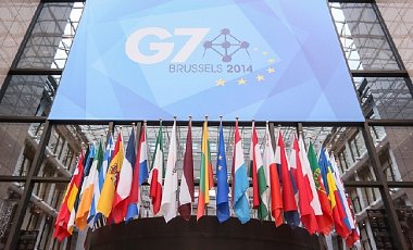 G7: Украине — деньги, нарушителю «Минского пакета» — наказание