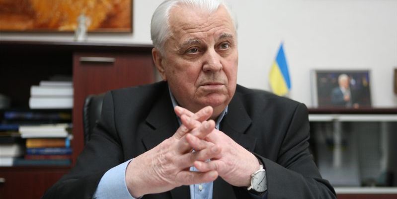 Кравчук: Украине нужен щит в виде миротворцев
