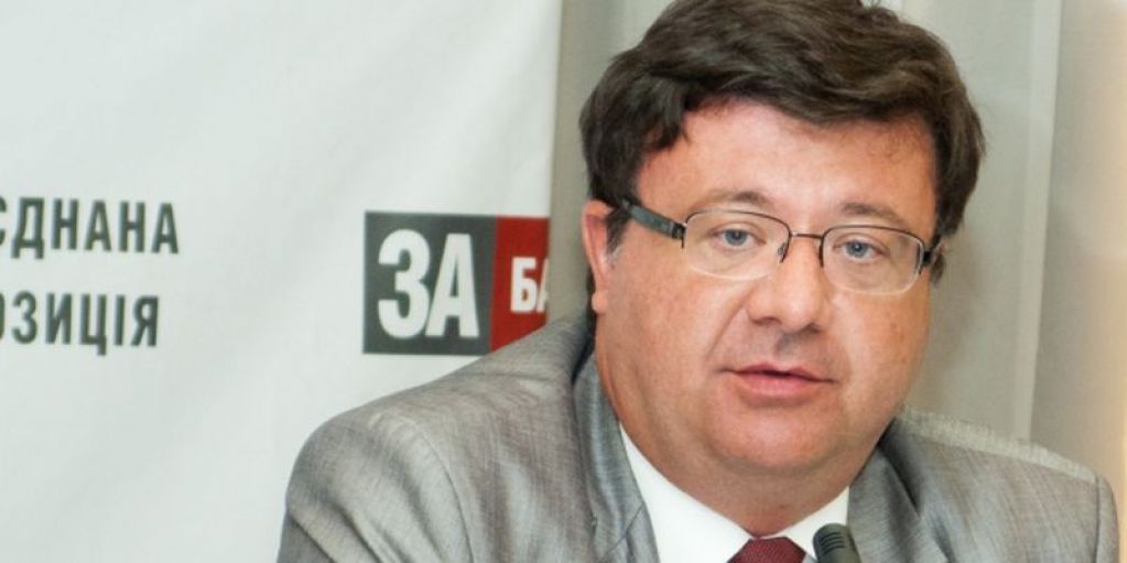«Правительство Яценюка должно «затянуть пояса» вместе со всеми украинцами»
