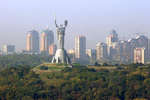 Киев модернизируют: освещение, wi-fi и тревожные кнопки 