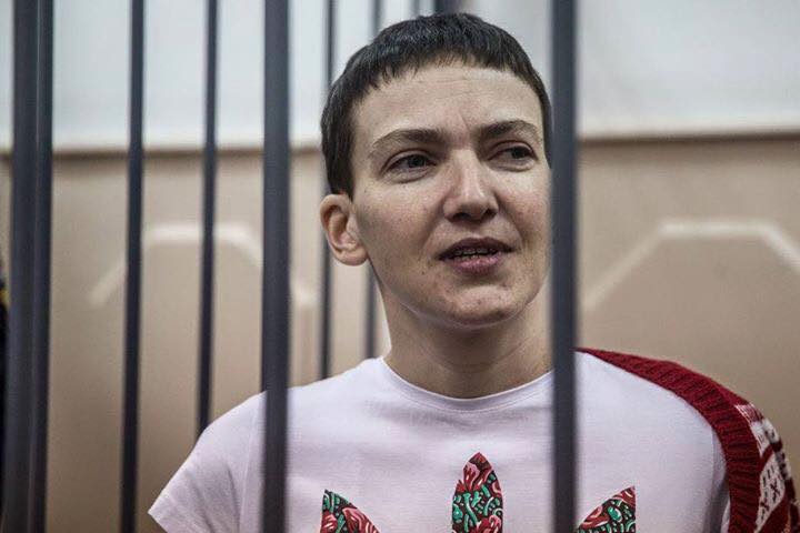 Порошенко настаивает на освобождении Савченко