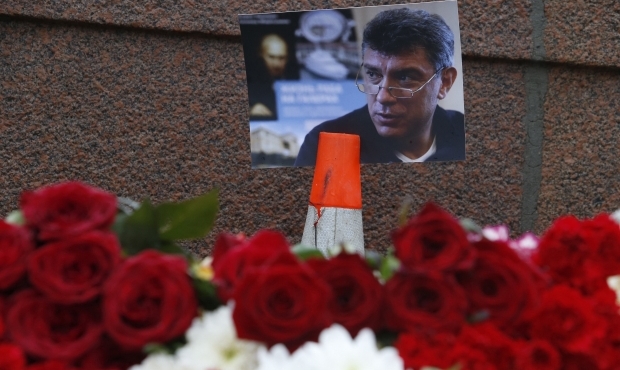 Политолог обратил внимание на странное обстоятельство гибели Бориса Немцова