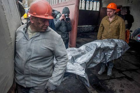 На шахте в Донецке взорвался метан: 32 человека погибли