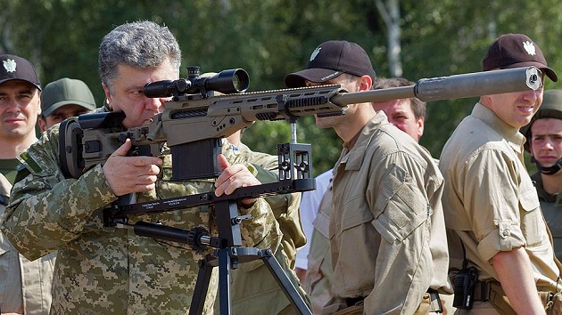 Порошенко передал военным всю власть в Донецкой и Луганской областях