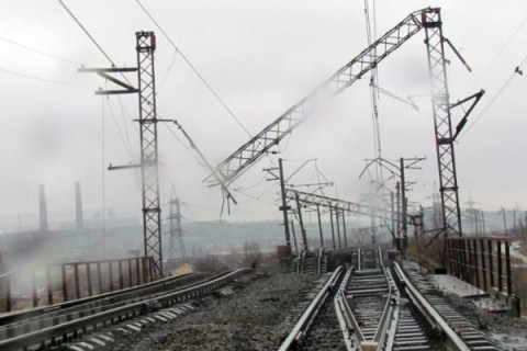 «МЧС ЛНР»: Взорван железнодорожный мост, соединявший «республику» с Украиной