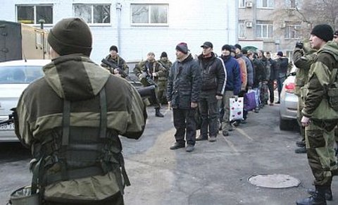 Обмен пленными: в ДНР составили список из 2 тыс. боевиков