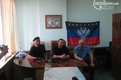 Жители Новоазовска припомнили полицаю Захарченко «Свадьбу в Малиновке». ВИДЕО