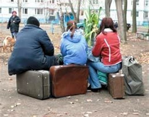 Владельцы общежитий приготовились массово выселять украинцев 