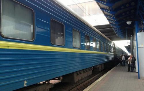 Укрзализныця к Пасхе назначила 10 пар дополнительных поездов