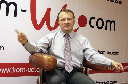 Политолог: Симоненко наговорил на 111-ю статью УК