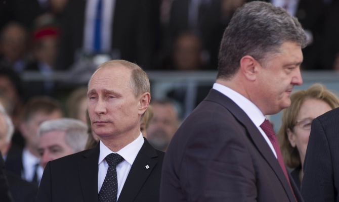 Порошенко объяснил Путину, что без украинцев он бы не праздновал 70-летие окончания Второй мировой