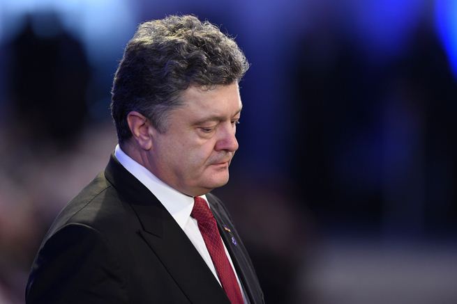 Число жертв войны на Донбассе превысило 6,5 тыс. человек. Заявление президента