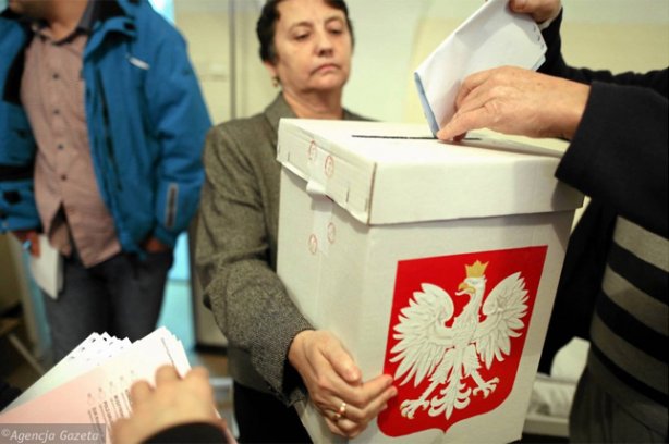 Польша «притихла» перед вторым туром президентских выборов