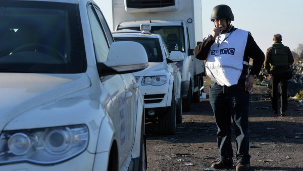 Наблюдателей ОБСЕ шокировали вооруженные дети на блокпостах «ДНР» 