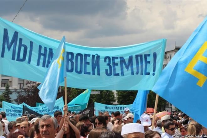 Адвокат: Крымских татар допрашивают с помощью детектора лжи