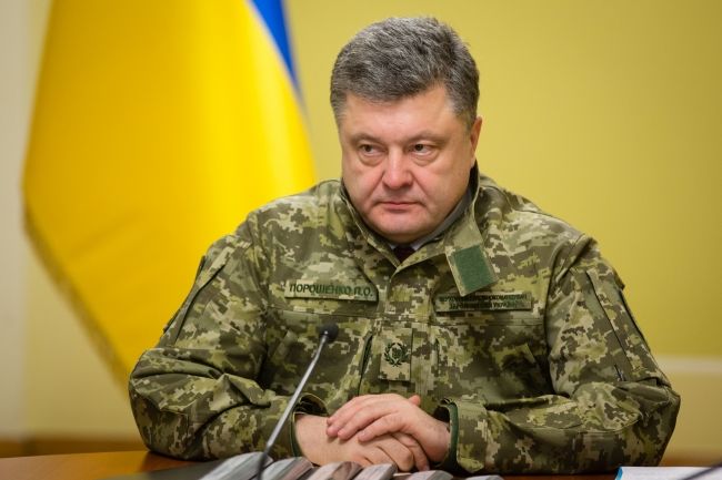 Порошенко рассказал, когда Украина займется восстановлением Донбасса