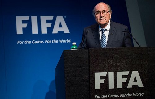 Блаттер нашел крайних в скандале вокруг ФИФА
