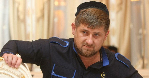 Кадыров готовит юную армию: уже вооружил детей. ВИДЕО 