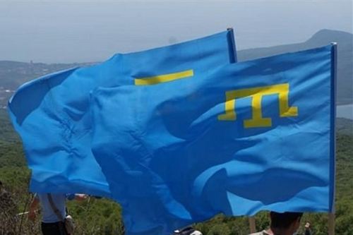 Крымских татар просят при возможности возвращаться на родину 