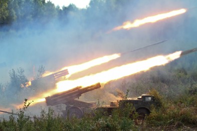 Вести с фронта: Боевики продолжают посыпать Донбасс «градом»