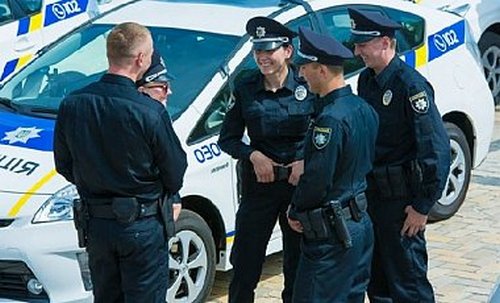 Шутники-приколисты проверили киевскую полицию на адекватность. ВИДЕО