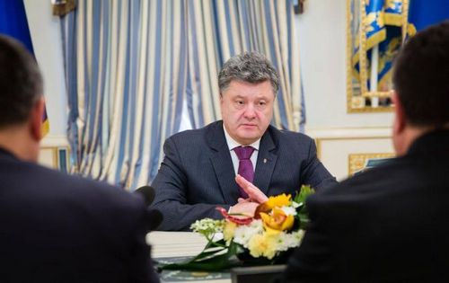 Главные темы интервью Порошенко: децентрализация, реформы и война с Россией