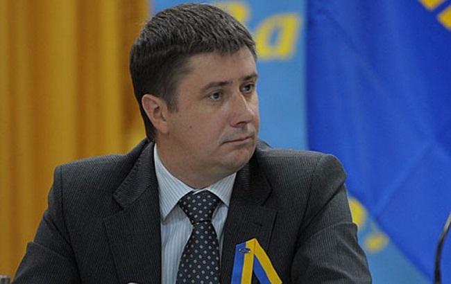 Кириленко неожиданно взял слово и нажаловался Порошенко на Саакашвили