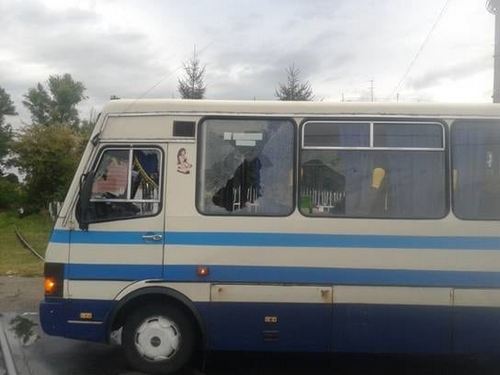 На Киевщине «мстители» с битой напали на маршрутку с пассажирами